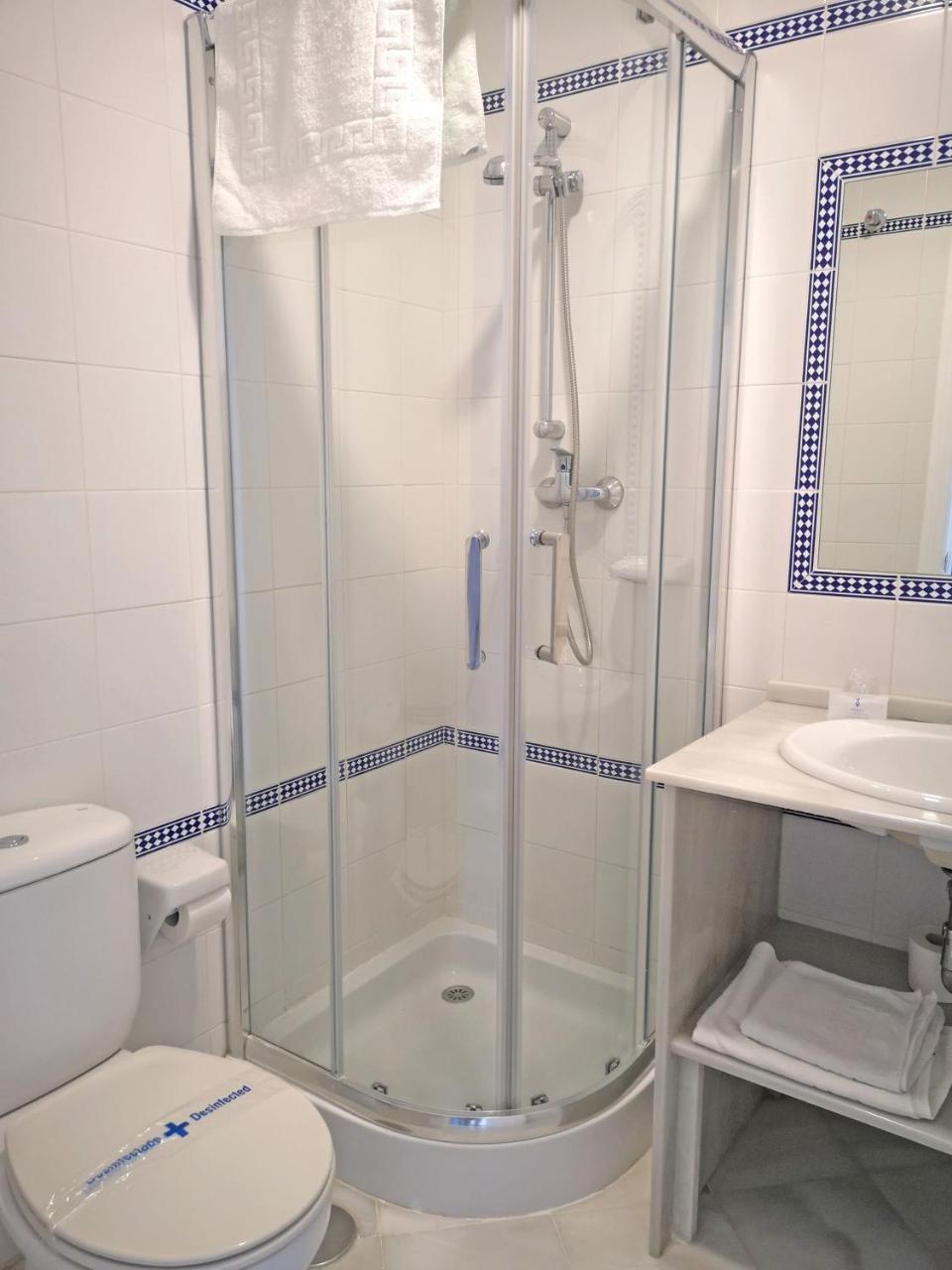 Hostal Bodega Conil De La Frontera Dış mekan fotoğraf
