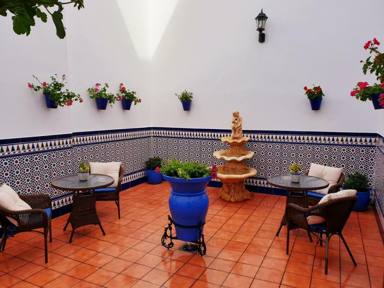 Hostal Bodega Conil De La Frontera Dış mekan fotoğraf