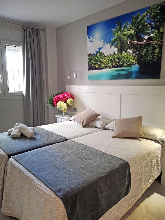 Hostal Bodega Conil De La Frontera Dış mekan fotoğraf