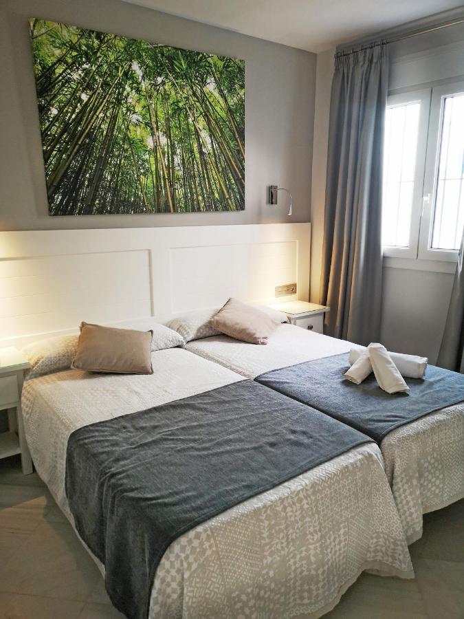 Hostal Bodega Conil De La Frontera Dış mekan fotoğraf